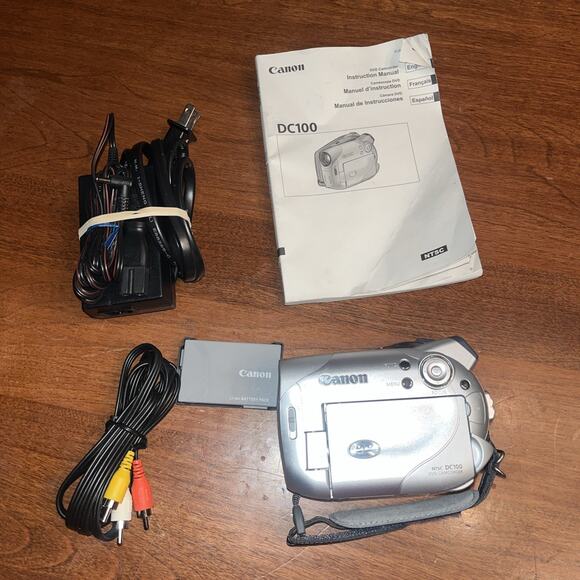 Canon Other - Canon DC100 DVD Camcorder Bundle, Tested Working